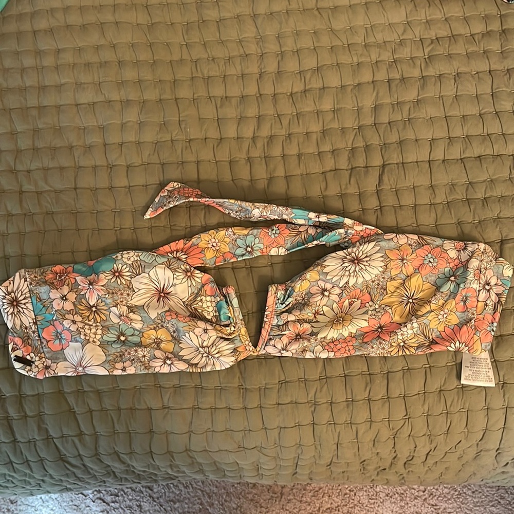 O’Neil swim top